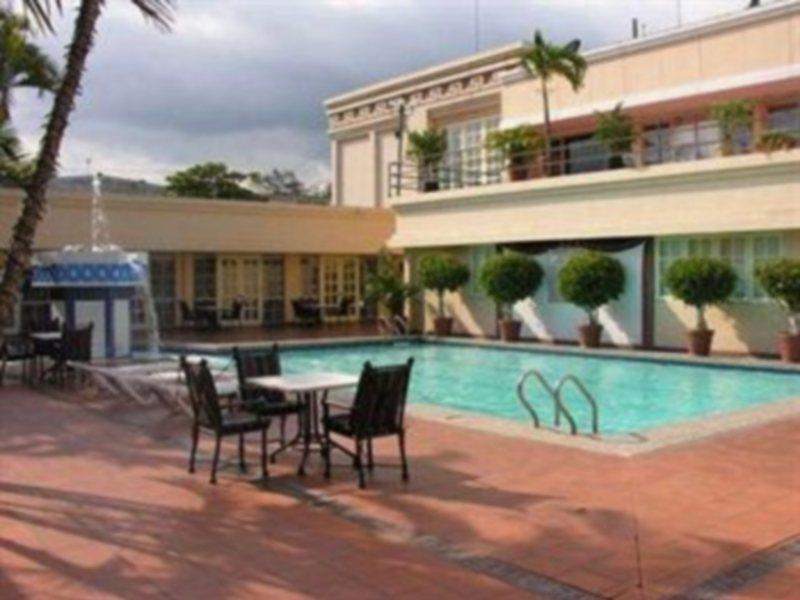 Siesta Hotel And Casino Antiguo Cuscatlán 外观 照片